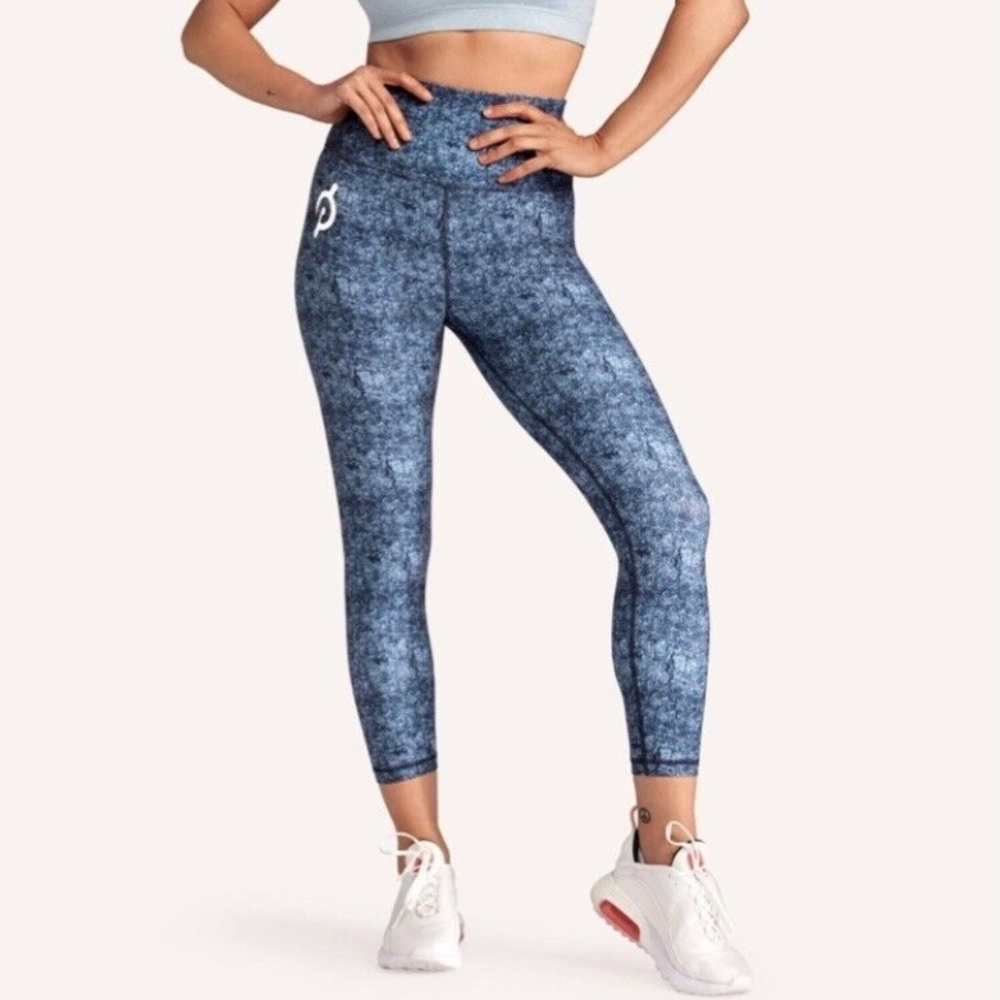 Peloton Cadence Capri Leggings